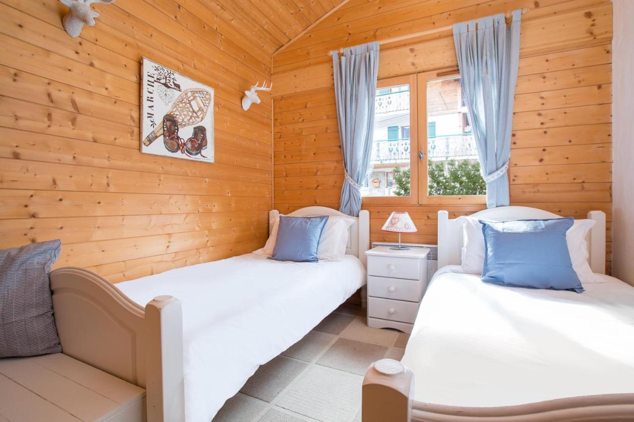 Chalet Muguet Gauche With Hot Tub Sleeps 10 Central Morzine Εξωτερικό φωτογραφία